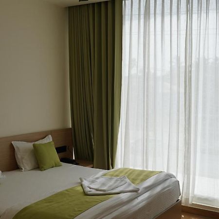 Dn Hotel Kochi Kültér fotó