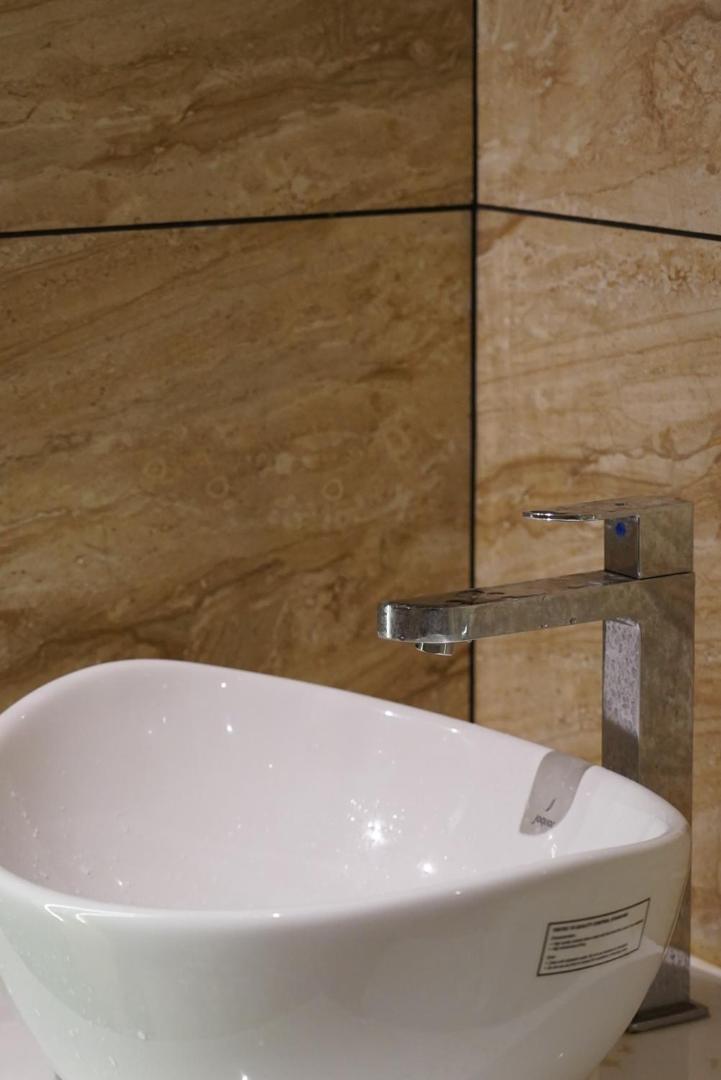 Dn Hotel Kochi Kültér fotó