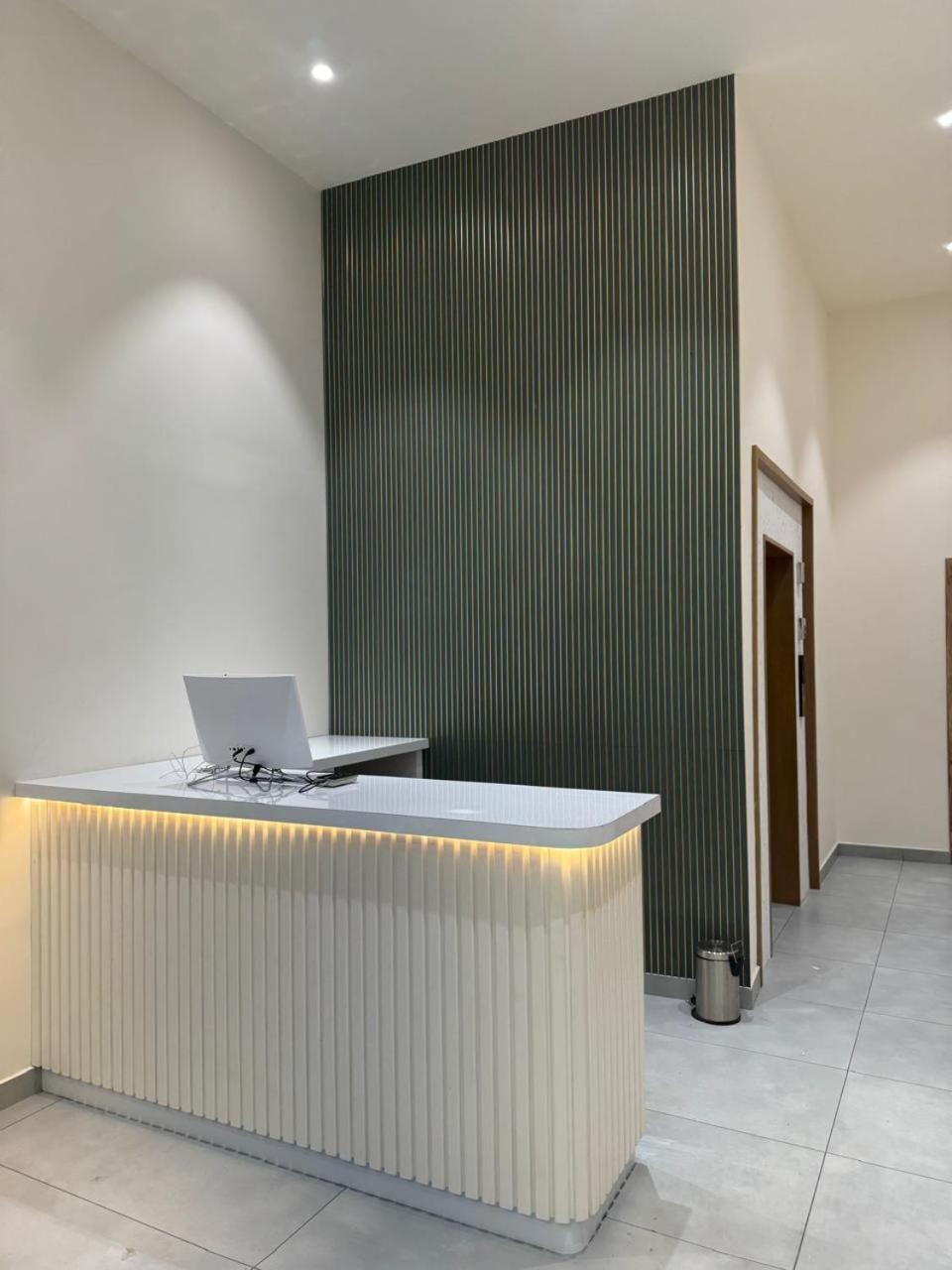 Dn Hotel Kochi Kültér fotó
